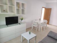 TV a/nebo společenská místnost v ubytování Apartamentos Montedunas