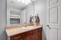 Amazing 1br ocean view condo ! Laketown 1316にあるバスルーム