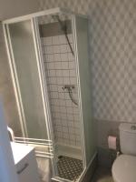 a bathroom with a shower with a toilet at Baie de Somme, Quend-Plage, 50m de plage, appart 4 a 6 personnes in Quend
