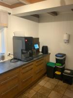 Kuchyň nebo kuchyňský kout v ubytování Storfossen Hostel