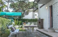 A garden outside Casa Emilia 2