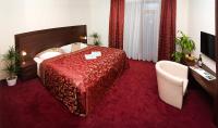 Łóżko lub łóżka w pokoju w obiekcie Hotel Princess