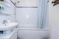 Půdorys ubytování LARGE DUPLEX Apartment in CITY CENTRE! LIME STREET! FOOTBALL! Ideal for Stag and Hen Do Stays!