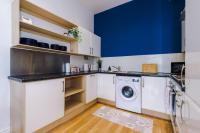 Půdorys ubytování LARGE DUPLEX Apartment in CITY CENTRE! LIME STREET! FOOTBALL! Ideal for Stag and Hen Do Stays!