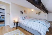 Půdorys ubytování LARGE DUPLEX Apartment in CITY CENTRE! LIME STREET! FOOTBALL! Ideal for Stag and Hen Do Stays!