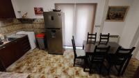Kuchyňa alebo kuchynka v ubytovaní House Marcone - pool