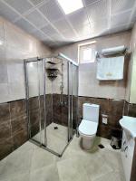 Koupelna v ubytování Asimado Hotel