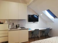 Kuchyňa alebo kuchynka v ubytovaní Apartments Simple Teslina