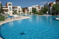 Bazén v ubytování Sundance Suites Hotel nebo v jeho okolí