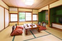 和みの湯宿なかやまにあるテレビまたはエンターテインメントセンター