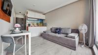 Kuchyňa alebo kuchynka v ubytovaní Apartamenty Sun & Snow Sanatoryjna - blisko plaży