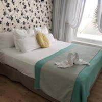 Posteľ alebo postele v izbe v ubytovaní La Concha Boutique Apartments - Adults Only