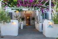 Exteriér alebo vchod do ubytovania Milos Bay Suites