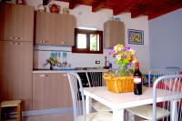 Kuchyňa alebo kuchynka v ubytovaní Casa Vacanze Lido Fiori