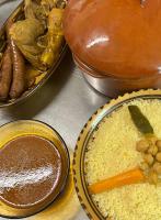 Jídlo v hotelu nebo okolí