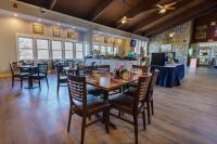 Restaurace v ubytování Iris Hotel Cape Cod