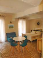 A seating area at MancioBiba Home