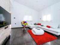 Gallery image of Luxurious Apartment in Zadar with Garden in Arbanasi
