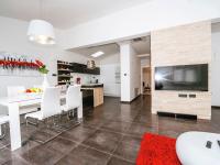 Gallery image of Luxurious Apartment in Zadar with Garden in Arbanasi