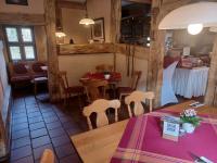 Un lugar para sentarse en Up Hus Hotel Neuruppin