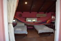 Postel nebo postele na pokoji v ubytov&aacute;n&iacute; Private Villa AKOBARA, 2km from city center