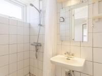 Koupelna v ubytování Holiday home Vejers Strand XXI