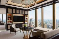 The Ritz-Carlton, Nanjingにあるテレビまたはエンターテインメントセンター