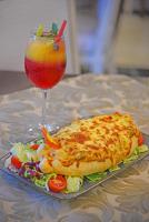 Jídlo v hotelu nebo okolí