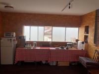 GUEST HOUSE NAGORIYAにあるキッチンまたは簡易キッチン