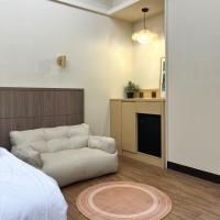 小隱居Hermit Dorm-聖雄商旅にあるシーティングエリア
