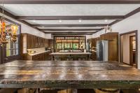 Grundriss der Unterkunft Bourbon Hollow Lodge with Hot Tub and Pool plus Game Room only 5 min to downtown