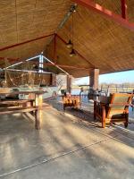 Balkón nebo terasa v ubytování Kuvira River Camp