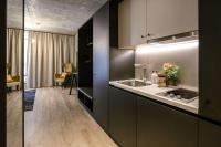 Adina Serviced Apartments Viennaにあるキッチンまたは簡易キッチン
