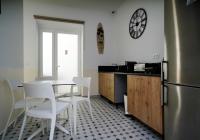 Kuchyň nebo kuchyňský kout v ubytování Alameda Guesthouse by Boutique Taipas Garagem para motos