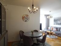 Posedenie v ubytovaní Well-equipped apartment with free parking