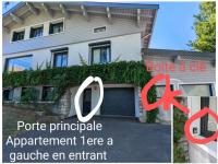a picture of a house with a red x and a picture of a house at Appartement indépendant 30 m² à 500m du lac, 2 vélos et parking fournis in Sévrier