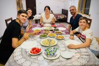 Φαγητό σε αυτός ο ξενώνας ή κάπου εκεί κοντά