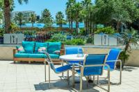 Ein Garten an der Unterkunft Beautiful Junior near the beach Palms Resort in Destin