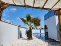 Bazén v ubytování Luxury villa imperial nebo v jeho okolí