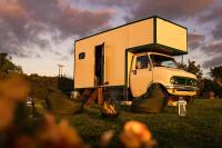 Půdorys ubytování Vintage '79 Bedford Wild Camping Truck near St Ives