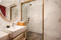 Guangzhou Wogo Yuanbao Hotel-Zhujiang New Town-Free Canton Fair Shuttle Bus & Overseas Buyer Registration Servicesにあるバスルーム