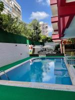 Bazén v ubytování Twin Apart Hotel nebo v jeho okolí