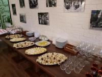 un tavolo con molti piatti di cibo sopra di pensiunea Davideea a Mălini