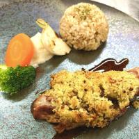 ゲストハウスの敷地内または近くでの食事または食べ物