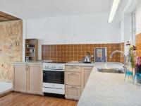 Kuchyň nebo kuchyňský kout v ubytování Holiday Home Scarlet - 5m from the sea by Interhome