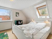 Posezení v ubytování Holiday Home Scarlet - 5m from the sea by Interhome