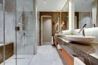 Koupelna v ubytování DoubleTree by Hilton Adana