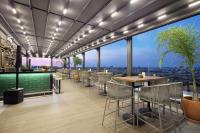 Restaurace v ubytování Doubletree By Hilton Antalya City Centre