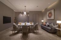 Posezení v ubytování DoubleTree By Hilton Shenzhen Nanshan Hotel & Residences