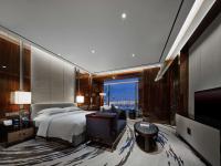 King Deluxe One Bedroom Suite WangHai Wing